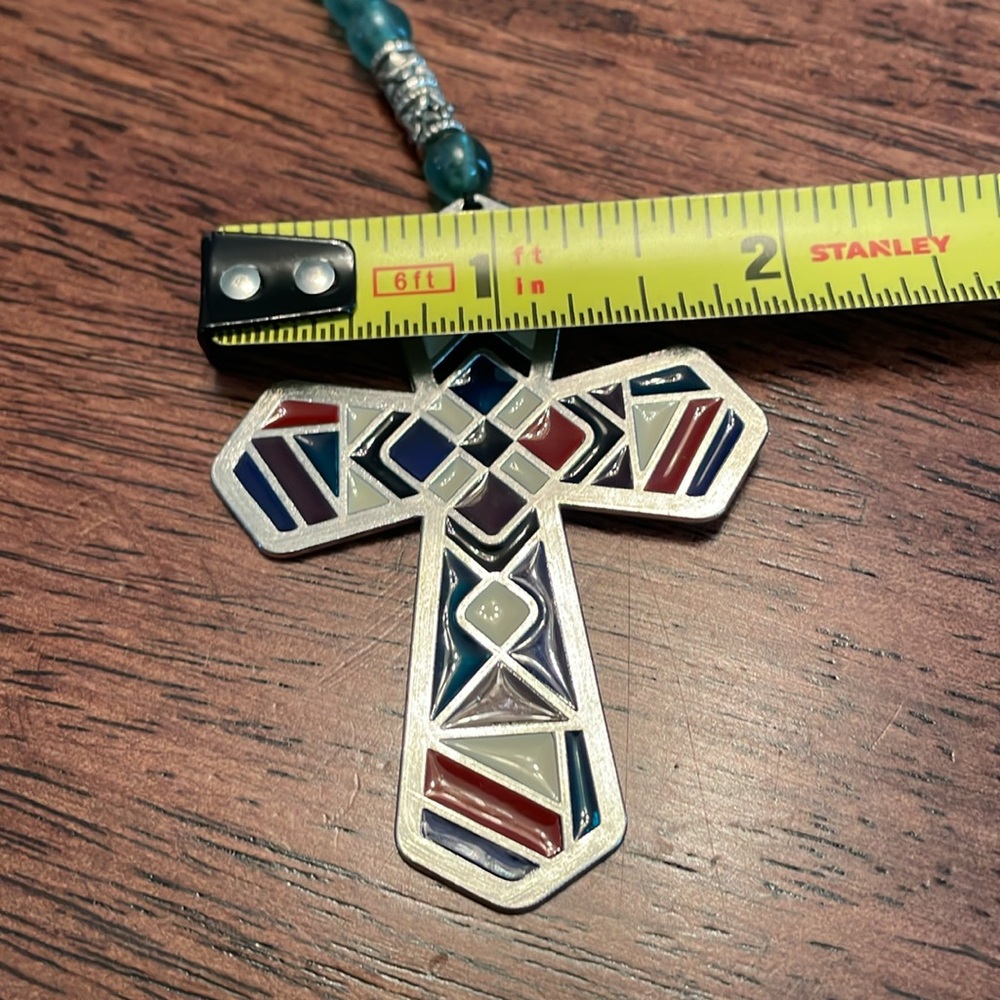 Colorful rear view mirror cross pendant - Picture 7 of 10